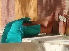 Arabic te en feet With sexy flat sandals