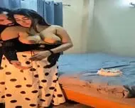Famous Indian Ott Actress Preeti Puneet Valentine S@x With Stud Exclusive