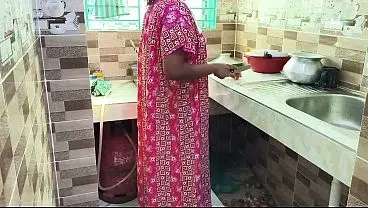 Fuck my hot sexy bhabhi in the kitchen