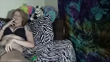 Victoria Quinn Smoking While Finger Fucking Herself Pt 1