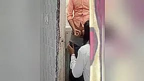 Viral Mms Teacher And student 18+ Caught In School Washroom