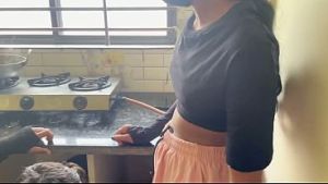 Indian bhabhi got fucked by husband in the kitchen homemade sex video