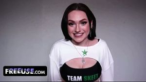 Sexy Gracie Gates Can’t Focus On Her Interview While A Machine Pounds Her Senseless