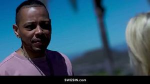 Steamy vixen eagerly welcomes a towering member!