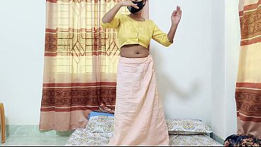 Desi girl enjoy and hot dance xxx
