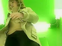 Exotic Changing Room, Japan Movie Full Version