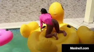 It’s Fucky Ducky Time With Squirting Asian Sex Bomb MaxineX!