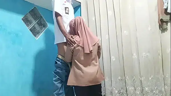 Murid ngentot bu guru ketika pulang sekolah
