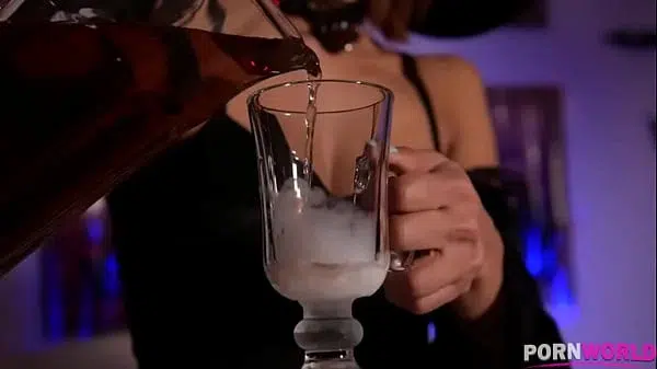 Squirting Witch Veronica Leal butt fucked by witch hunter to the XXXtream GP1009