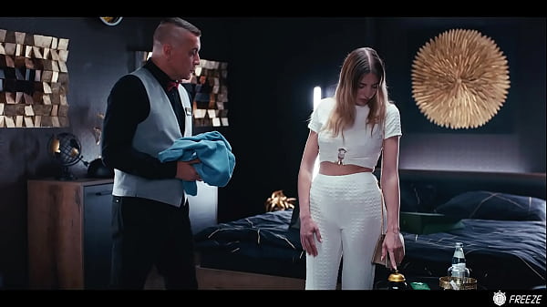 Time Stop Freeuse Roleplay – Hotel Staff Freeze Fucks Blonde Guest Fanta Sie and Sucks Her Tits