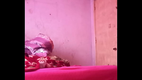 Video echo en casa cojiendo rico y chupando una rica polla negra