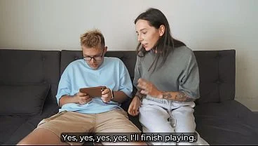 While my girlfriend is gone I pound her redhead mom on the bed