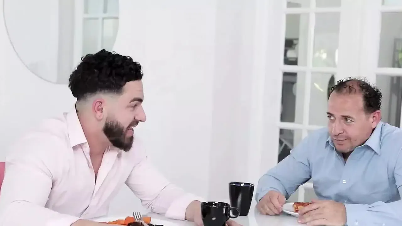 Help, I Accidently Fucked My Step Sis – Family Strokes