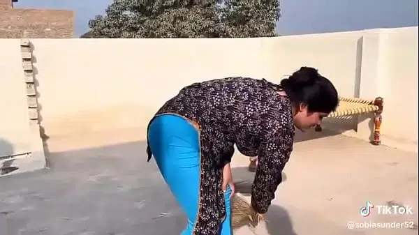 Pakistani desi girl