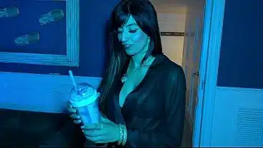 A Married Arab-Pakistani Woman With Huge Natural Breasts Seduces Me to Cheat on Her Husband – Aaliyah Yasin
