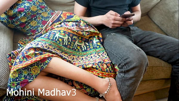 Indian Girl Agree For Sex For Money & Fucked In Hotel Room