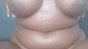 Pee PEEING Pissing! Hanifasexy( Pees)In Glass,Wash Her Body With Pee, Spit While Clapping HUGE BOOBS