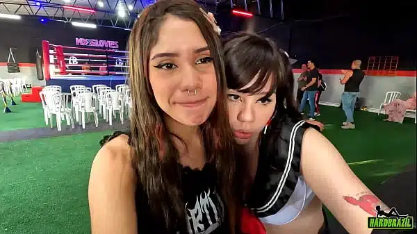 Evento de box com pornstar e celebridades do TikTok e youtubers – Bluezao – Leo Ogro – Fernanda Chocolatte – Casal Dna – Nicole Brazil – Camila Prado