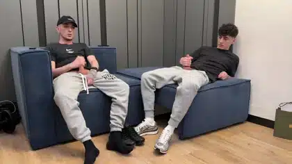 Guys Jerking Off Together