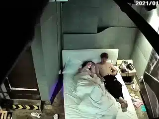 Horny fat arab housewife fingered on amateur hidden cam