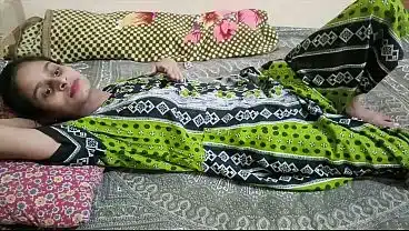 Indian Husband and Wife’s Intense Late-Night Bedroom Fuck