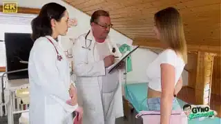 Lilit Sweet made to cum with fucking machine