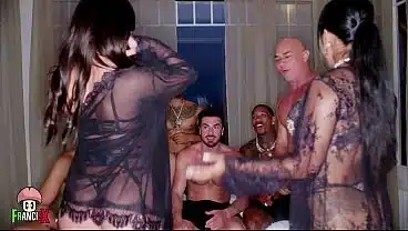 Martina Smeraldi & Yasmina Kahnn Gangbang 8 Cazzi DP & Cum Facials