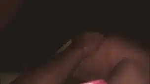 Mi sexy vecina arrecha me busca/ Para que sienta toda mi verga verga