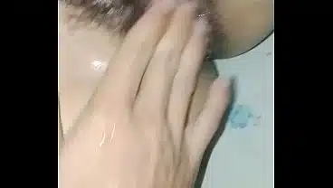 Binor di Colmek Hingga Squirt