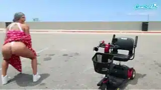 Fit MILF Taking a Public BBC Pounding on Venice Beach