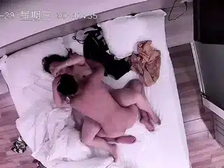 Horny fat arab housewife fingered on amateur hidden cam