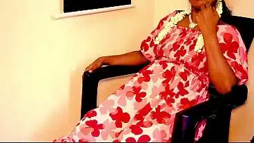 Hot Indian Aunty Seduces Unmarried Men, Desi Sex Desire