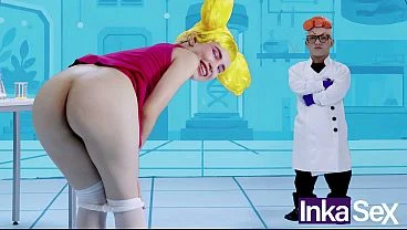 INKA SEX – Dexxxter le llena el ano de leche a su hermanastra De De por traviesa.