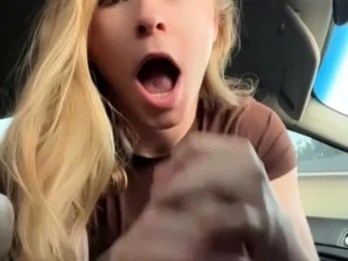 Kay Hansen Blows Her BF’s Cock In His Car Onlyfans Video