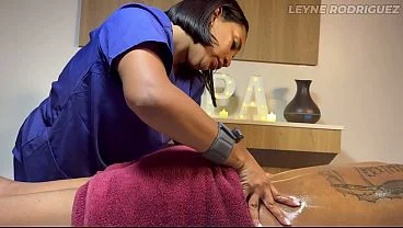 Leyne Rodriguez – Mindful Touch & Stress Reducing Massage Session
