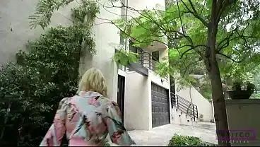 Mandy Shakes Her Big Boobs As Brittany Andrews Squeeze It!