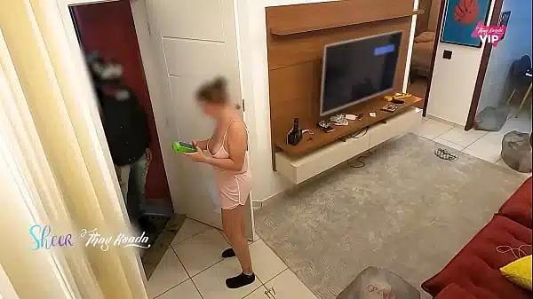 Receiving the delivery man in a very naughty outfit, with English subtitles