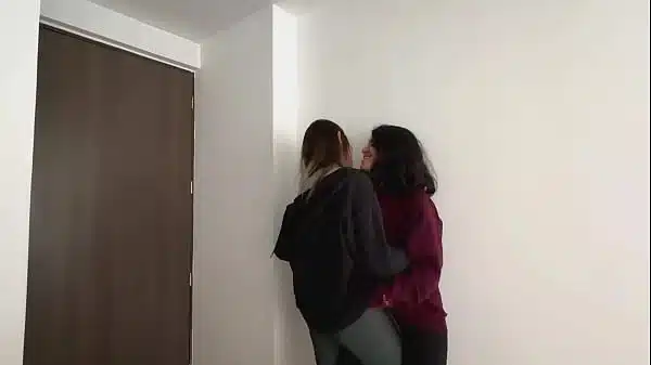 Recopilación de videos de lesbianas reales cachondas