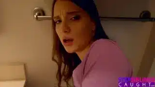 StepSiblingsCaught – Getting Sucked By StepSis While She Pees S8:E10