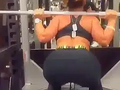 THIS CHICK HAS A PHAT ASS