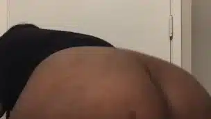 Big Juicy Caramel Ass Twerking In The Bathroom While Geting Dress