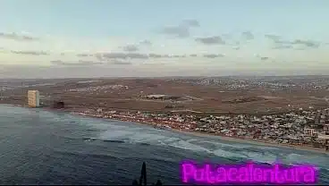 De Seguirla con el Drone a Follarla en la Mansión – Casting A Ferlucii Flores con Mamada en el Auto y Creampie Oral