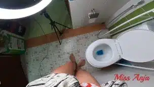 HD Cute AMATEUR BABE Pissing Strong Stream And FARTING/Female POV