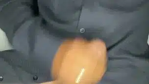 Me masturbando depois do almoço , uma boa ejaculação.